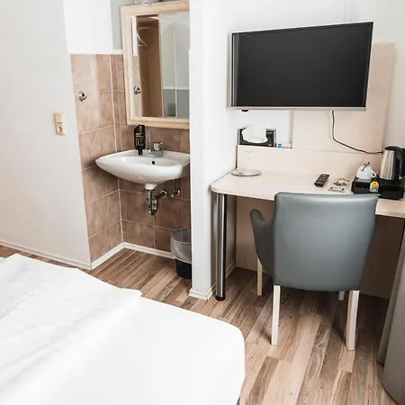 Gæstehus Restaurant Cala Luna 2*