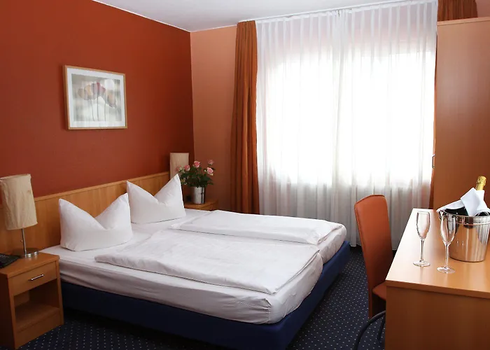 Restaurant Cala Luna Vendégház Marburg